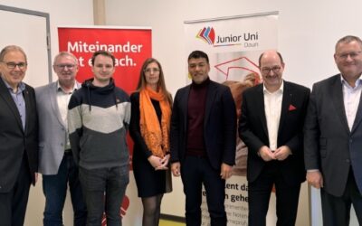 Junior Uni Daun und Kreissparkasse Vulkaneifel schließen Kooperationsvereinbarung